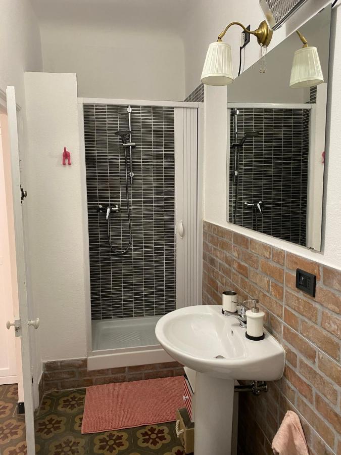 B&B Dormire Dai Grimaldi Genova Exterior foto